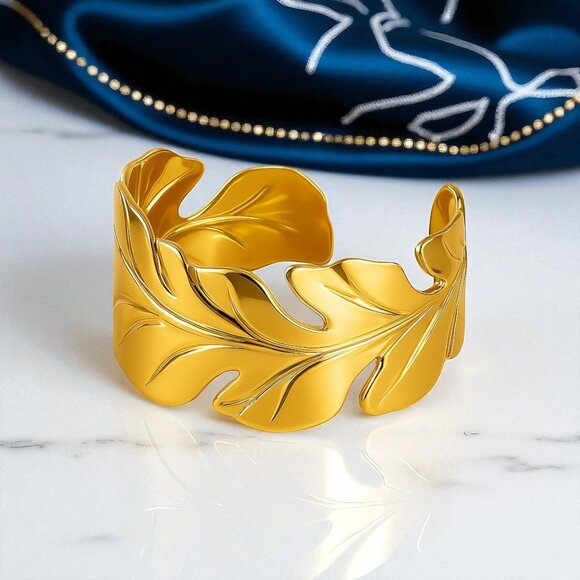 ๐Boho Luxe 18K Gold Plated Leaf Cuff Bracelet Adjustable Open Bangle Chic - Picture 8 of 10